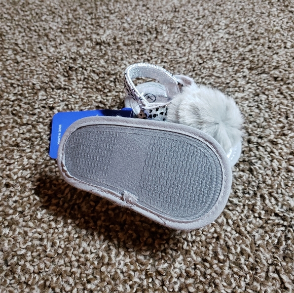 Baby Pom Pom top sandals - Picture 8 of 15